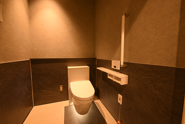 Toilet